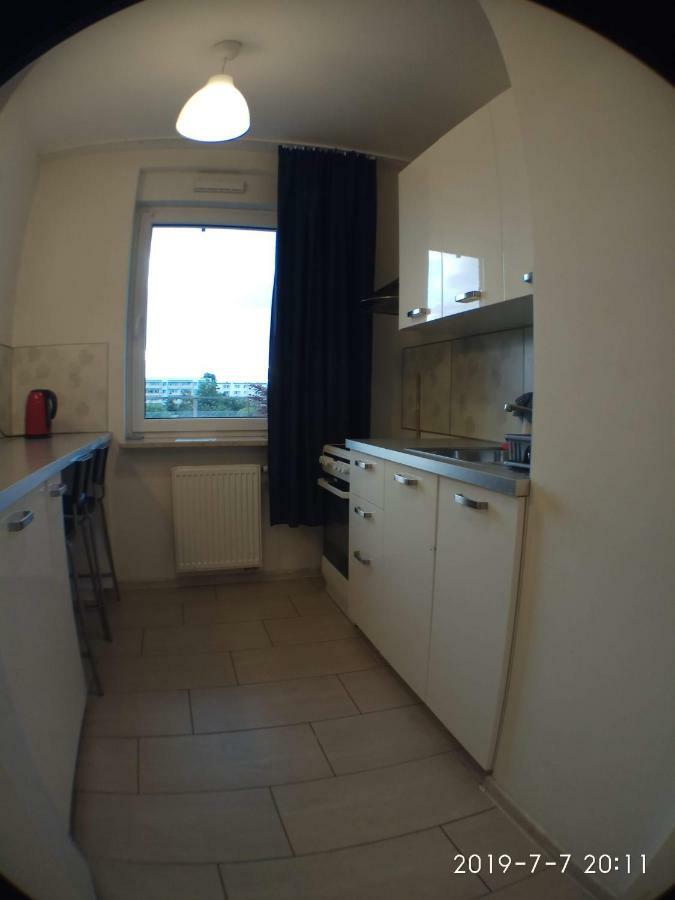 1090 Smialego 38 - Tanie W Apartamencie - Samodzielne Zameldowanie - Self Check In Apartamento Poznań